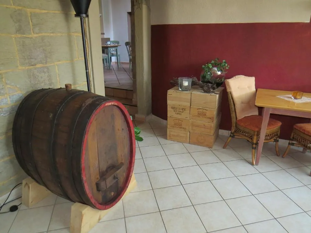 Hotel-Restaurant Weinstube Am Markt 3*, Gerolzhofen