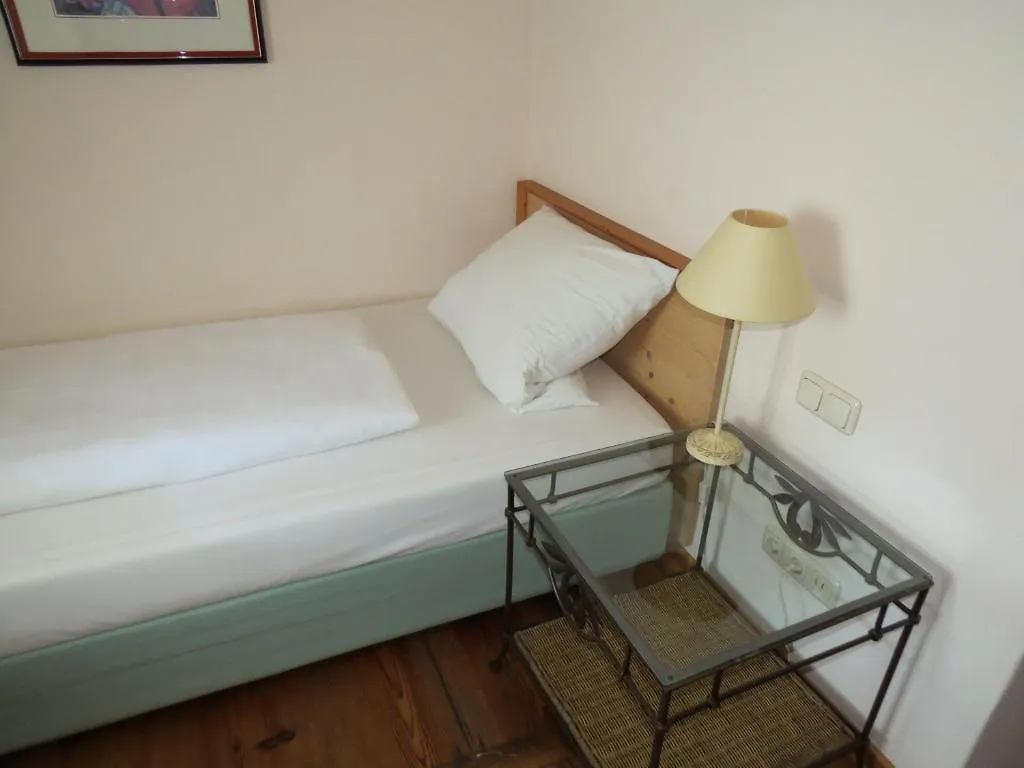 Hotel Hotel-Restaurant Weinstube Am Markt